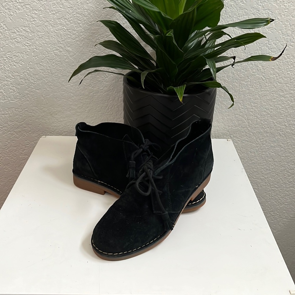 Hush Puppies Black Suede Booties